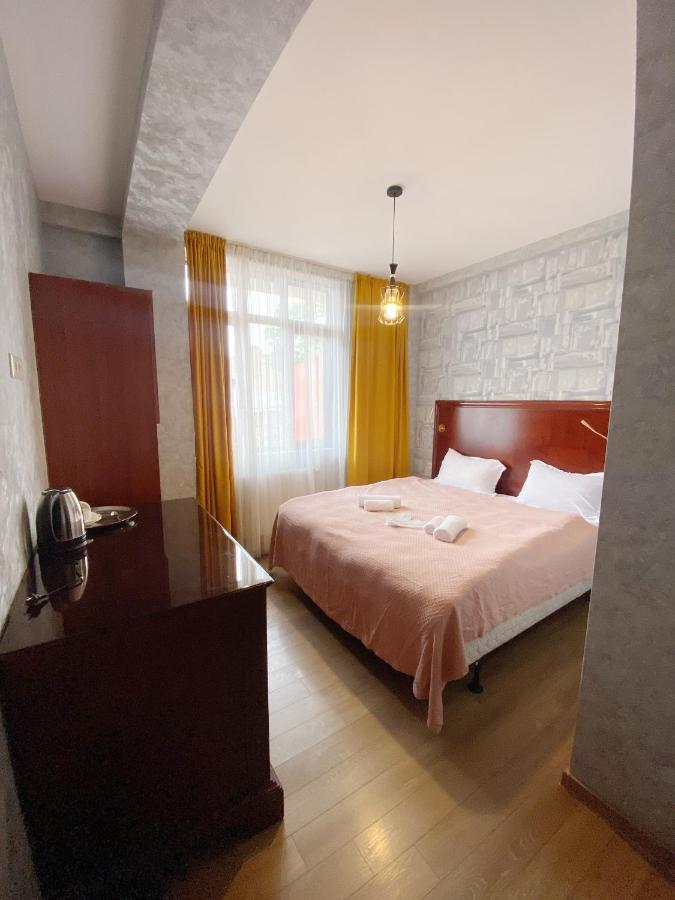Tbilisi Central Hotel 外观 照片