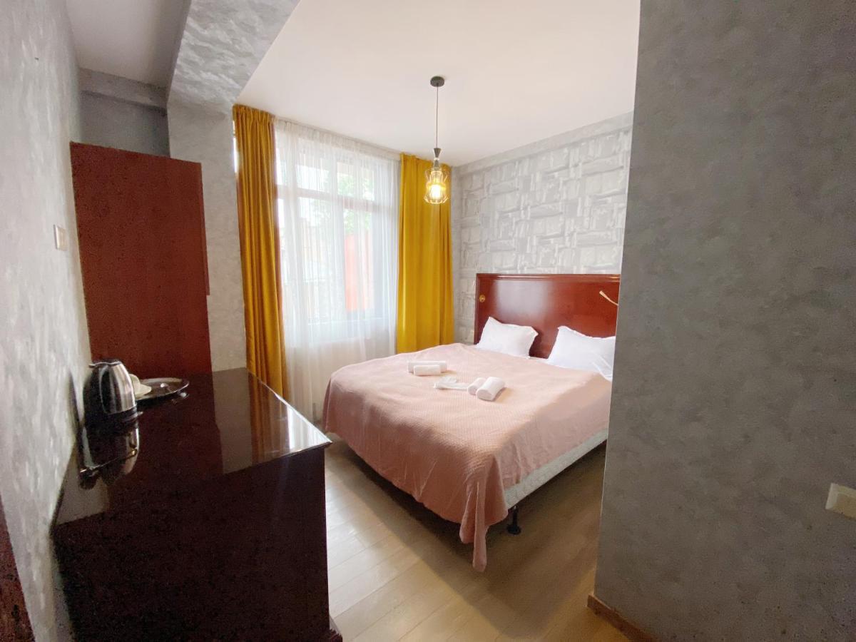 Tbilisi Central Hotel 外观 照片